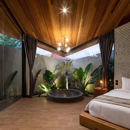 Villa Feh Bali By House Of Winds - Neo Tropical Eden Near Canggu Kerobokan Exterior foto